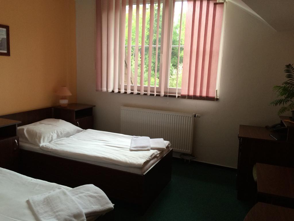 Hotel Schindleruv Haj Svitavy Oda fotoğraf